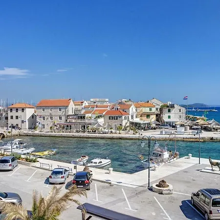 Apartman By The Sea Tribunj, Vodice - 4174 Tribunj (Sibenik-Knin)