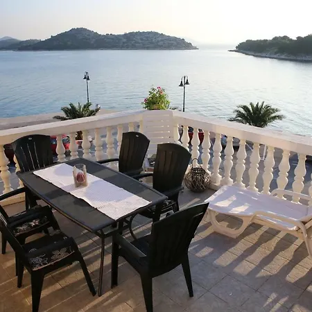 Apartman By The Sea Tribunj, Vodice - 4174